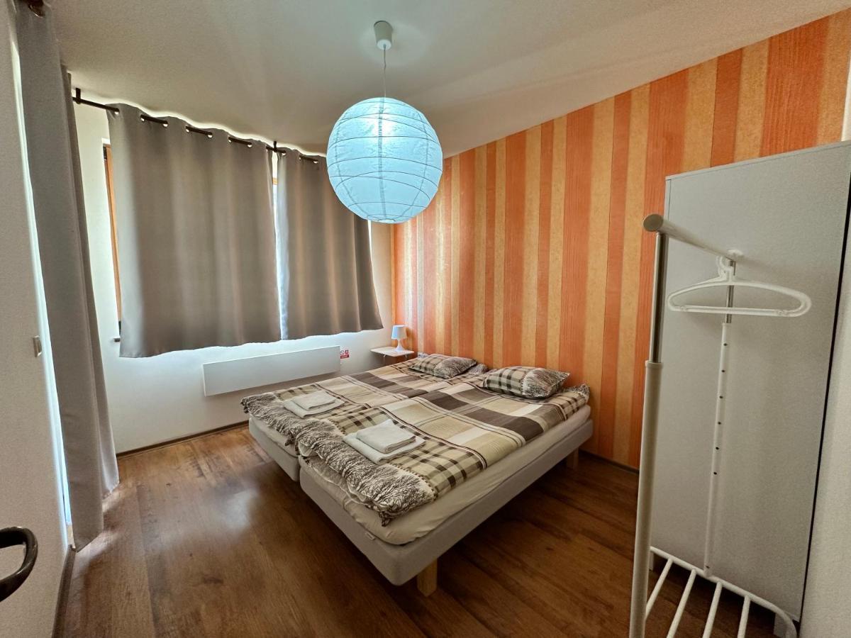 Neon Luxury Apartments Next To The Gondola Bansko Ngoại thất bức ảnh